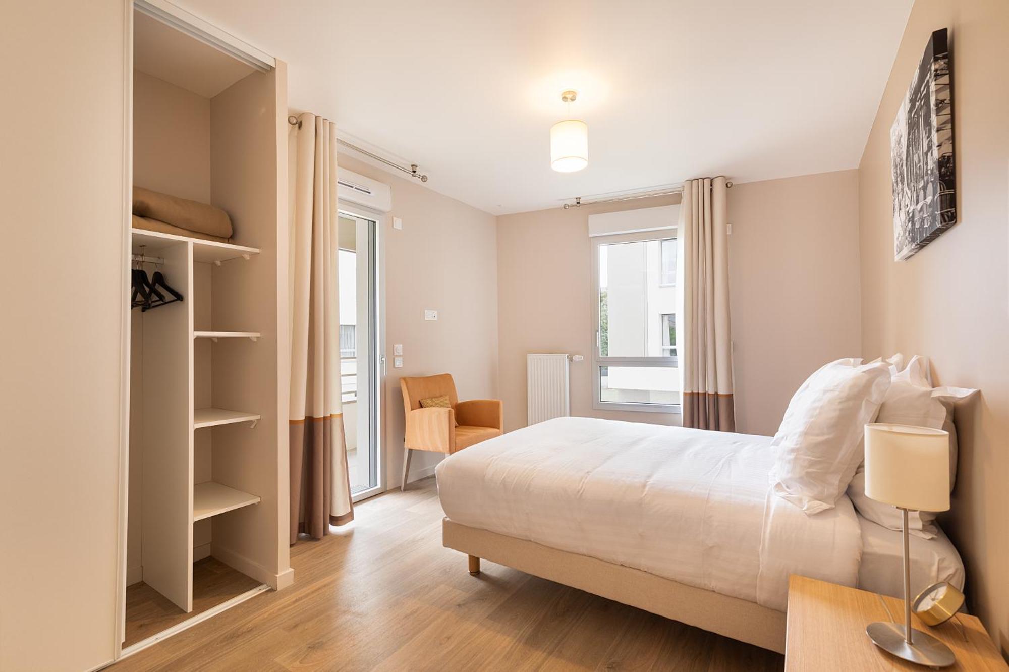 Zenao Appart'Hotels Montreuil Montreuil  Exterior photo
